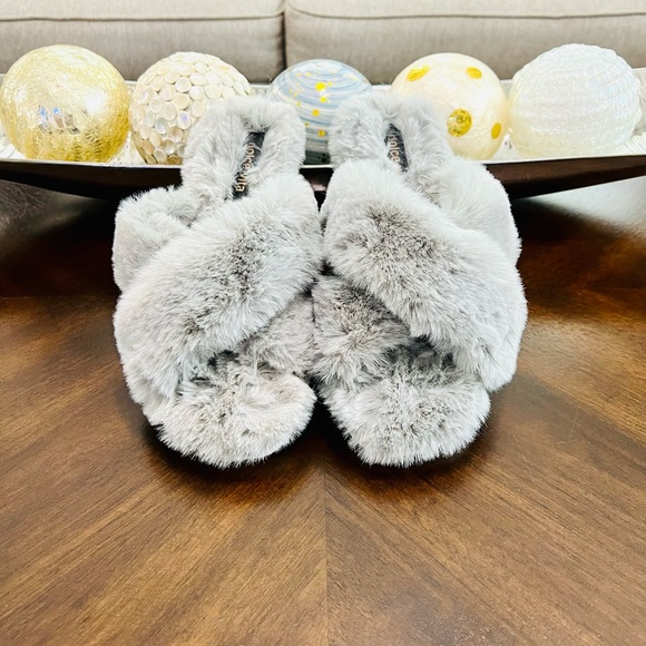Dolce Vita Shoes - Dolce Vita Slippers